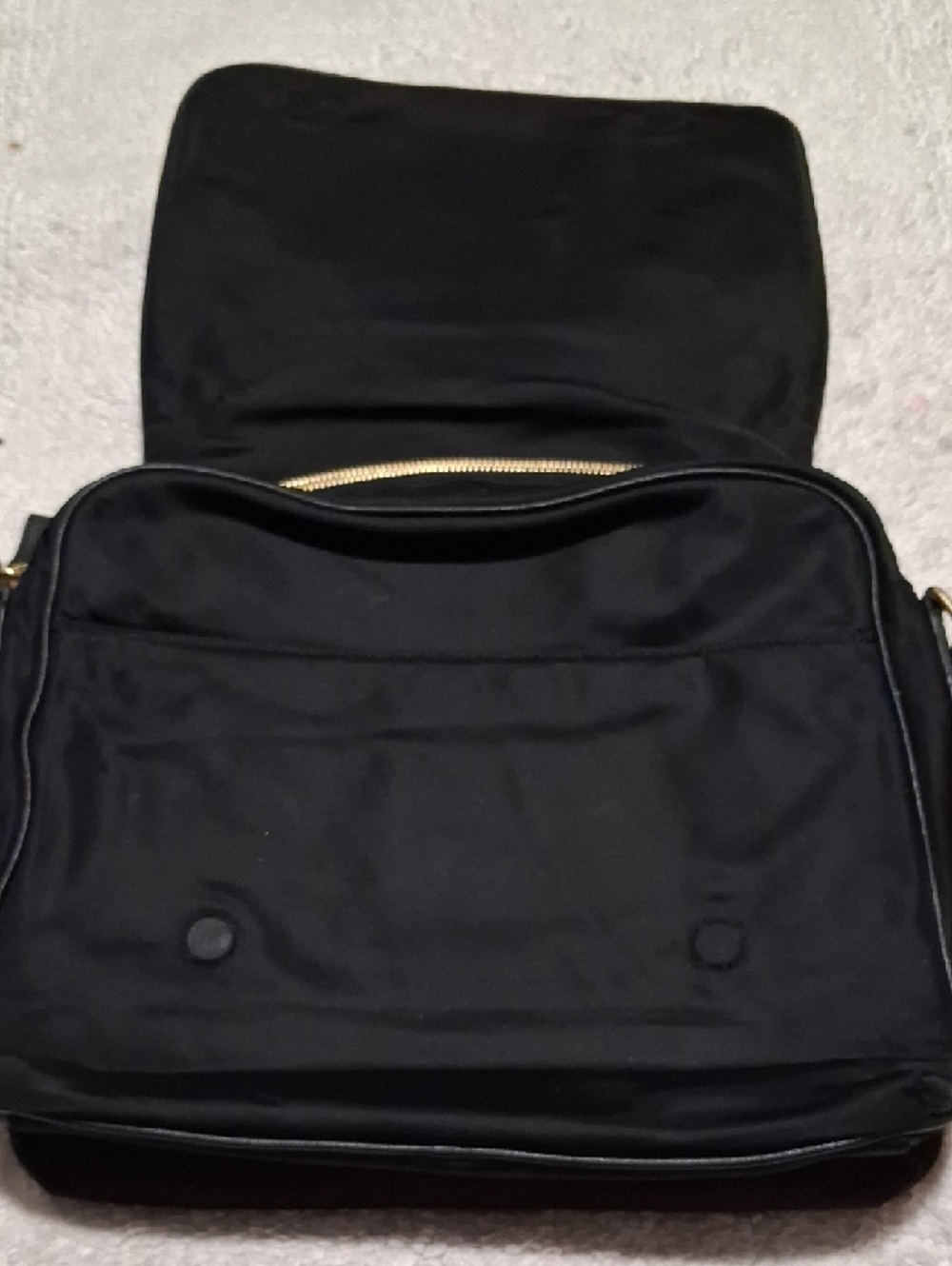 Michael Kors Black Nylon Messenger Bag with Gold Logo - Picture 6 of 13